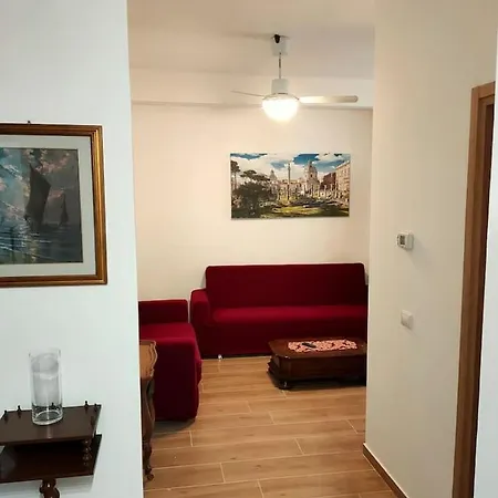 Theresa Appartement *
